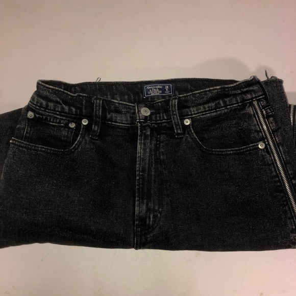 Abercrombie jeans - Picture 3 of 6